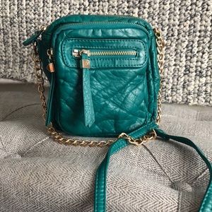 Cross body